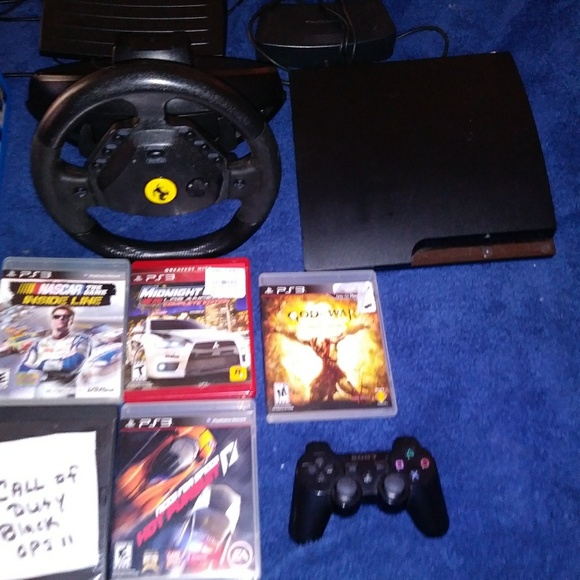 Ps3 console bundle - Picture 3 of 3